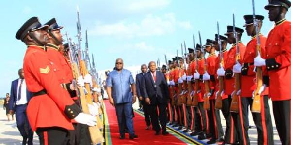 Visite de Tshisekedi a Kampala