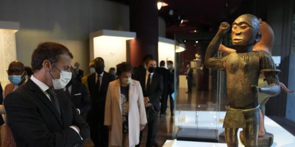 La France entame la restitution des oeuvres d'art au Benin