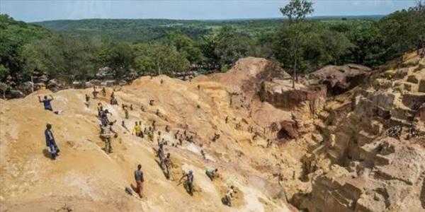 Plus de 20 morts dans un éboulement dans les mines de diamant à Tshikapa 