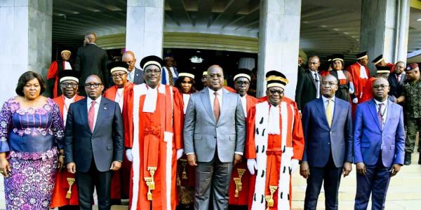 Félix Tshisekedi a reçu les serments de hauts magistrats à Kinshasa 