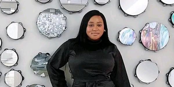L’influenceuse americano-congolaise Penielle Nsamba