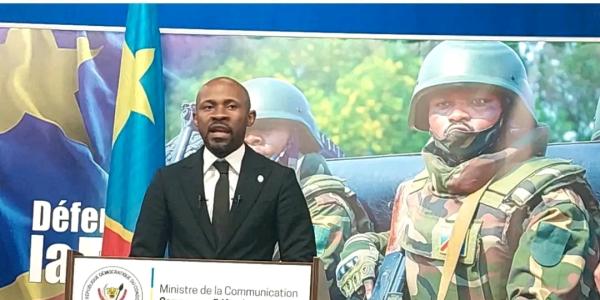 Patrick Muyaya lors du lancement de la campagne "Défendons la patrie"