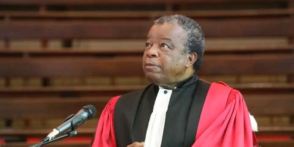 Jean-Jacques Muyembe élevé au rang de docteur honoris causa en France 