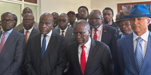 Les leaders de l'opposition 