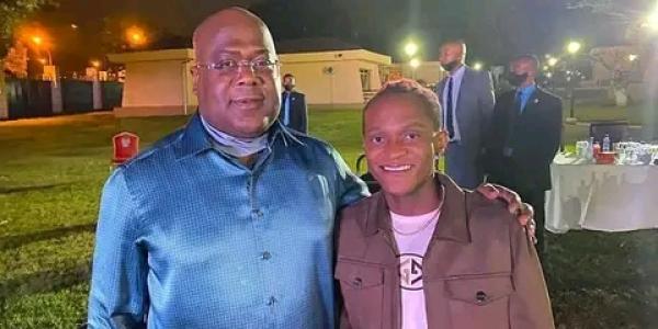 Félix Tshisekedi et Innoss'b lors d'une soirée à Kinshasa 