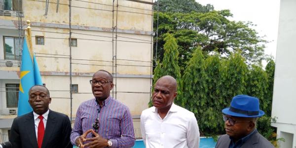 Les leaders de l'opposition à Kinshasa après le refus de leur meeting à N'djili.