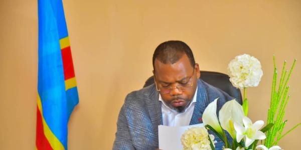 Gratien Nsakala ministre provincial de l'Intérieur 