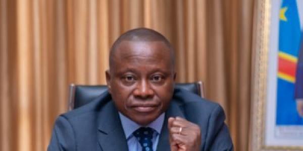 Chérubin Okende, ancien ministre des Transports et proche du grand opposant Moïse Katumbi, assassiné ce jeudi à Kinshasa.