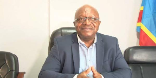 Dieudonné Bolengetenge, sécrétaire général du parti politique "Ensemble"