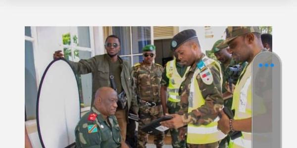 Le gouverneur militaire de l'Ituri lors du lancement des opérations de contrôle 