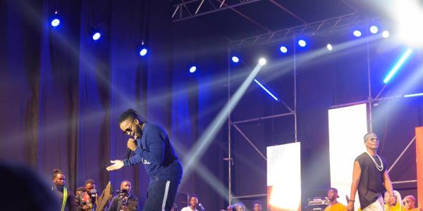 Alesh au concert de Gally au terrain GD de Lemba