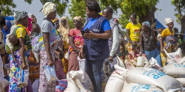 Distribution de l'aide humanitaire 