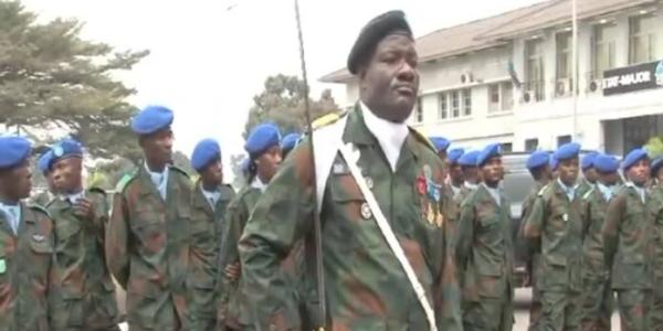 Présentation de la nouvelle tenue des FARDC 