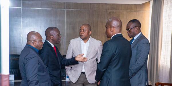 Denis Kadima lors d'une rencontre avec les opposants 