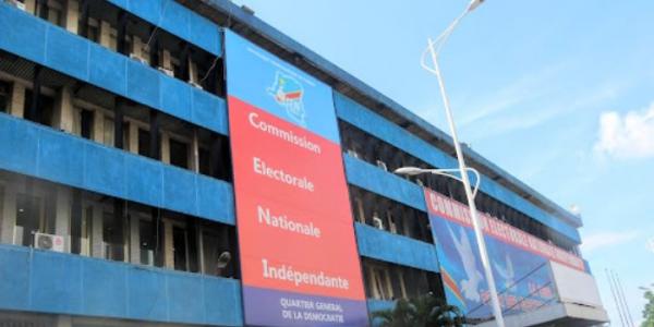 Bâtiment abritant la CENI à Kinshasa