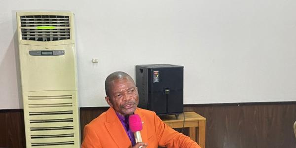 L'archevêque président et représentant légal de l'ERC Ejiba Ya Mampia 
