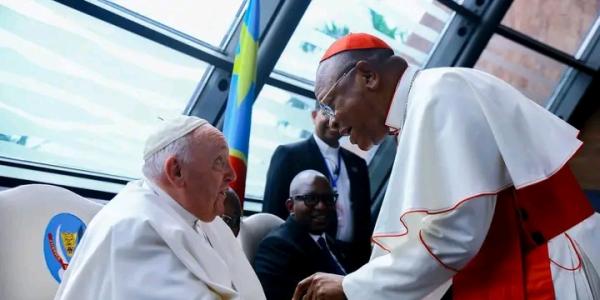 Le pape François et Fridolin Ambongo 
