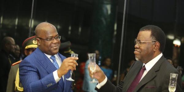 Félix Tshisekedi et le président namibien décédé 