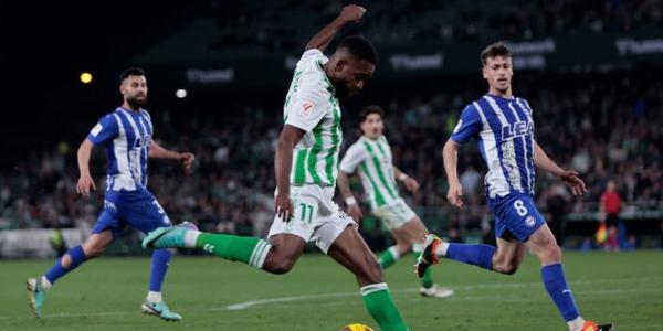 Premier match de Bakambu avec le Réal Betis 