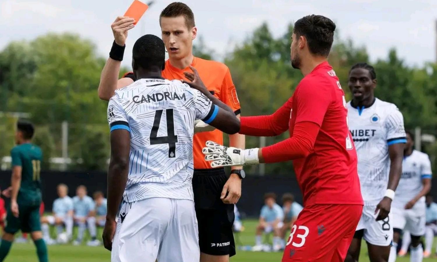Stanley Nsoki risque une suspension avant le début de la Pro League 