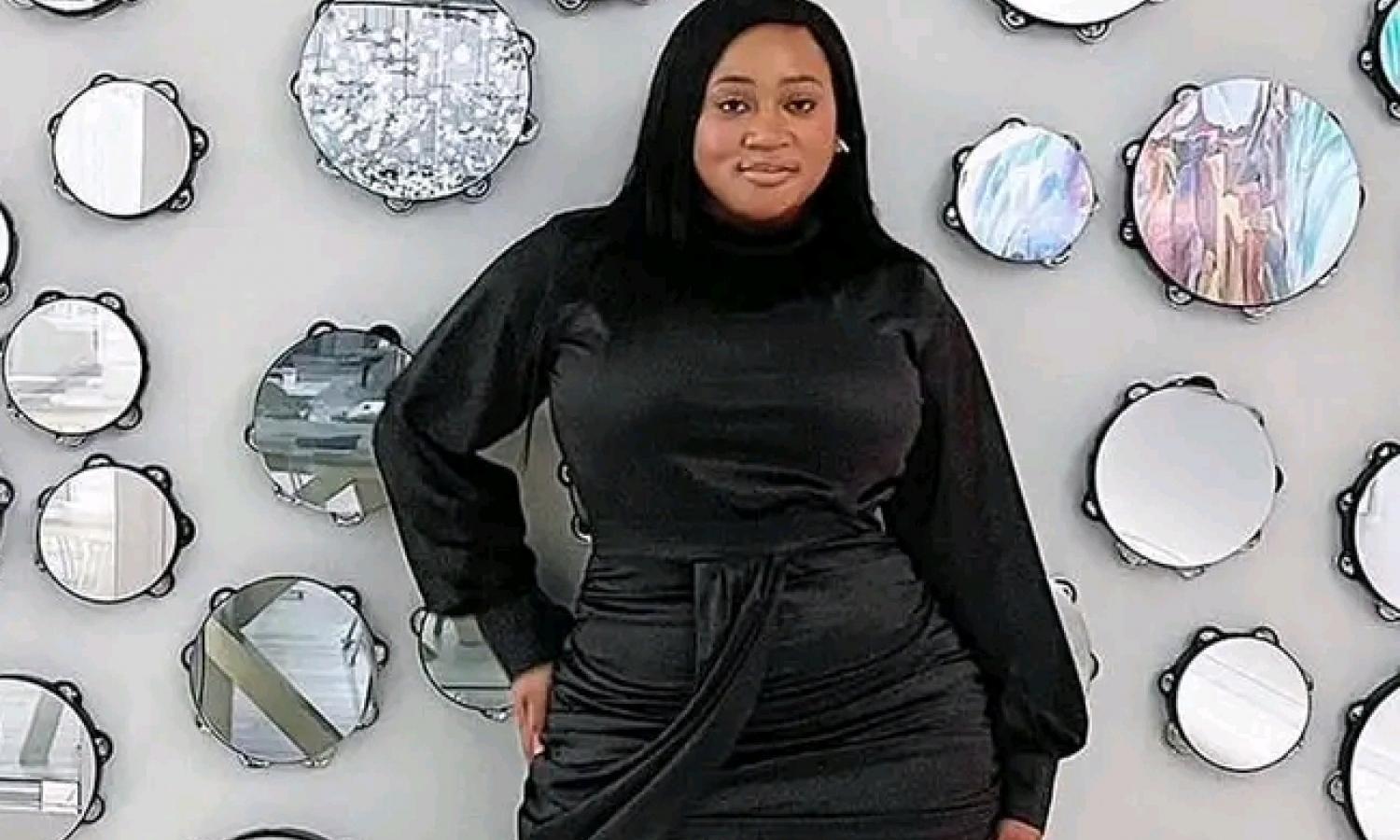 L’influenceuse americano-congolaise Penielle Nsamba