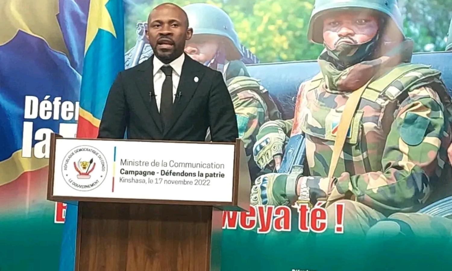 Patrick Muyaya lors du lancement de la campagne "Défendons la patrie"