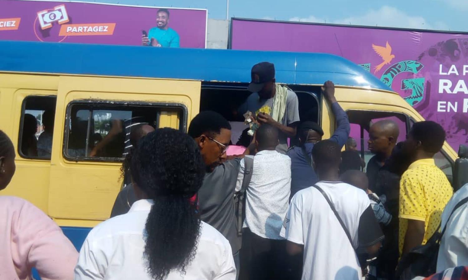 Transport en commun à Kinshasa 
