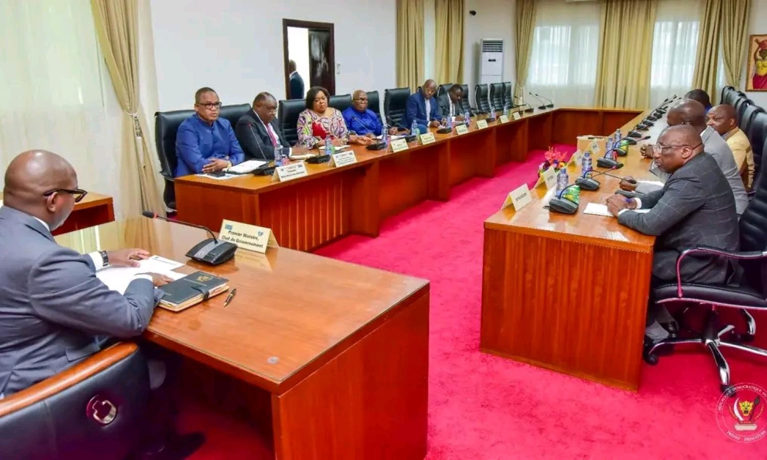 Réunion à la Primature entre Sama Lukonde et des services de sécurité de la RDC 