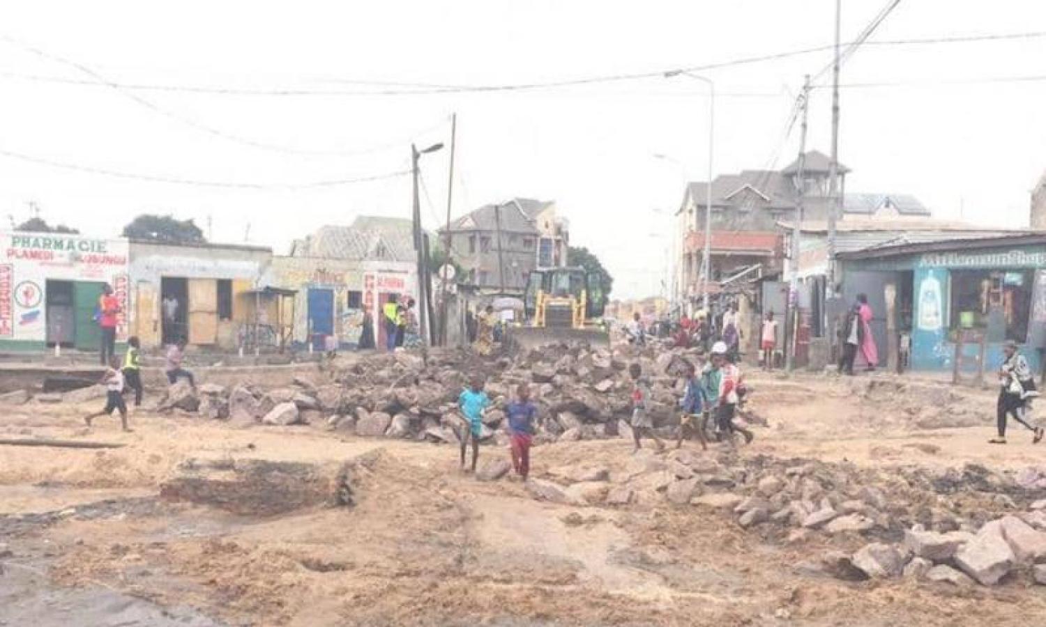 Les avenues Ngiri-Ngiri et Birmanie dans la commune  de Kasa-Vubu à Kinshasa.
