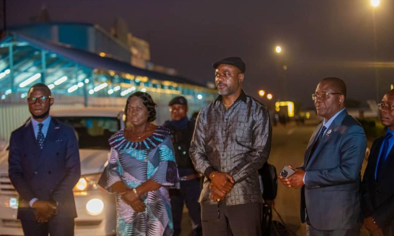 Le ministre de l'EPST Tony Mwaba lors de son arrivée à Lubumbashi 