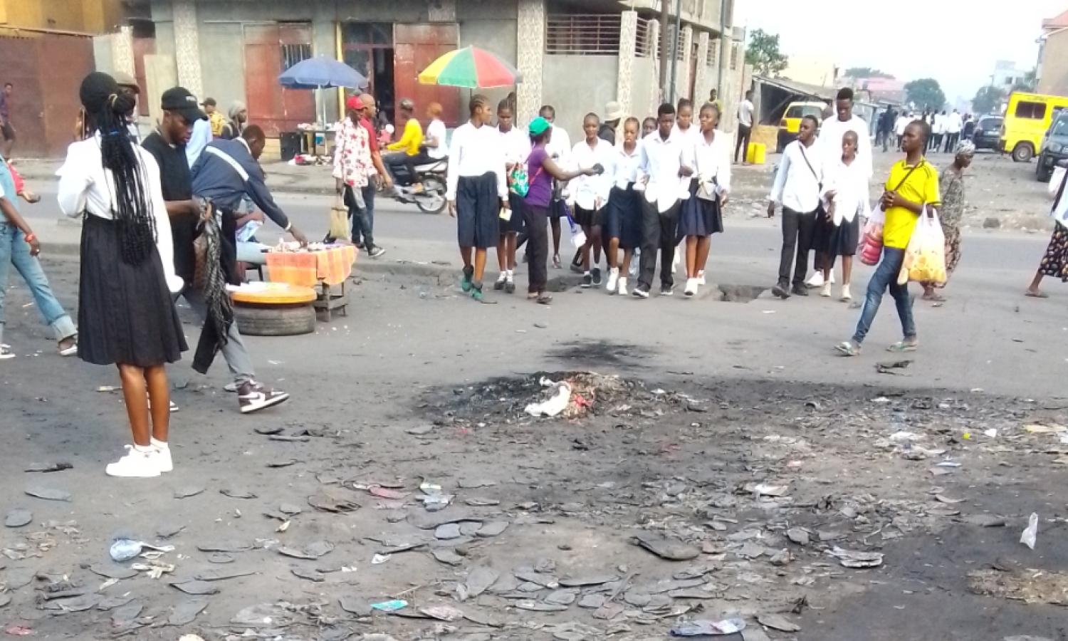 Les élèves finalistes dans les rues de Kinshasa 