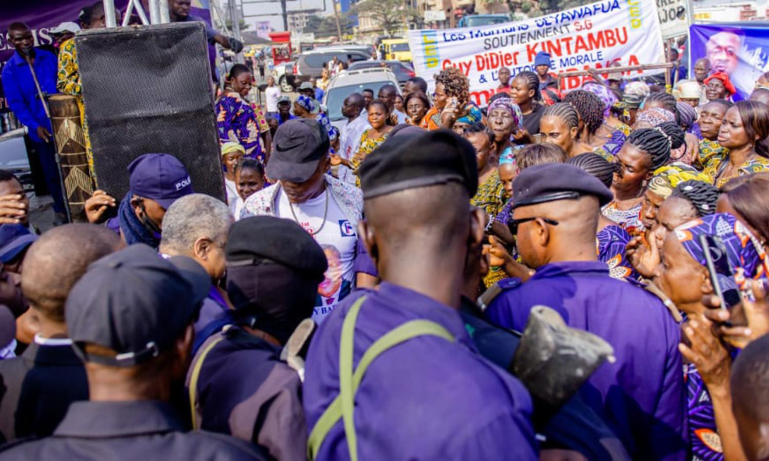 Les militants des Progressistes à Kinshasa.